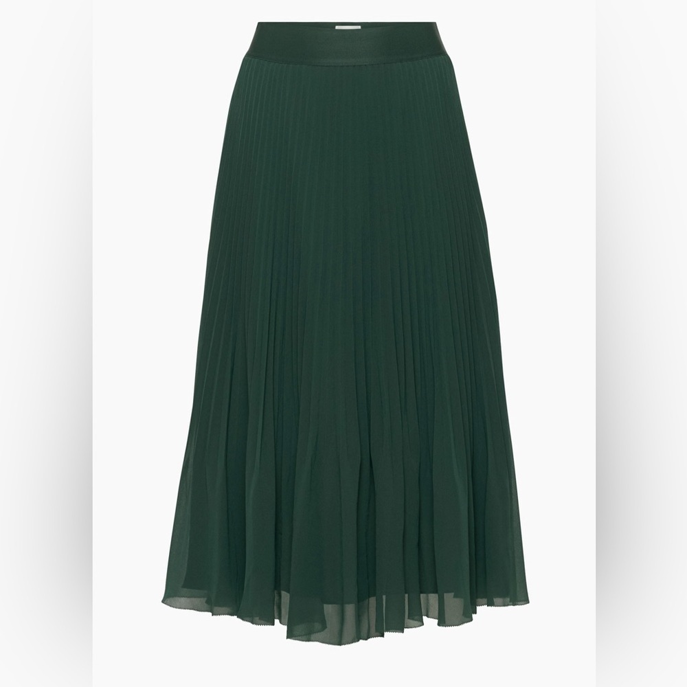 Aritzia Wilfred Twirl Pleated Skirt
